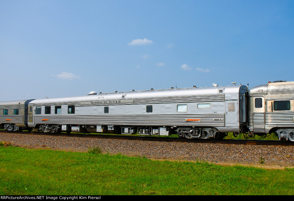 BNSF 4 "Missouri River"